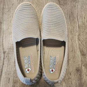 BOBS Skechers Flexpadrille Taupe Size 7 EUC only worn twice